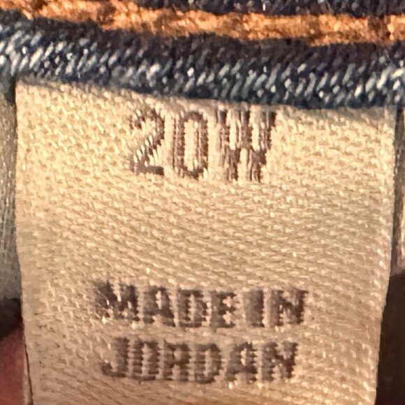 STYLE & CO Slim Leg Denim Jeans 20W - Picture 2 of 8